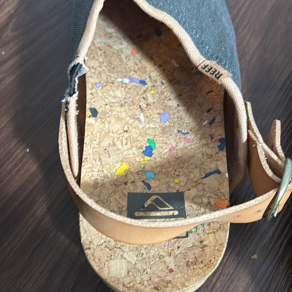 Reef Clogs - Picture 3 of 6